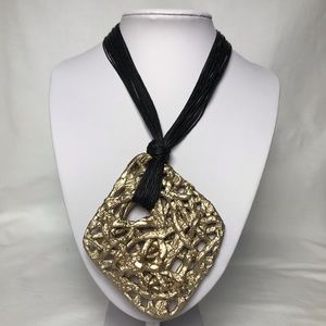 Oversized Geometric Hammered Necklace